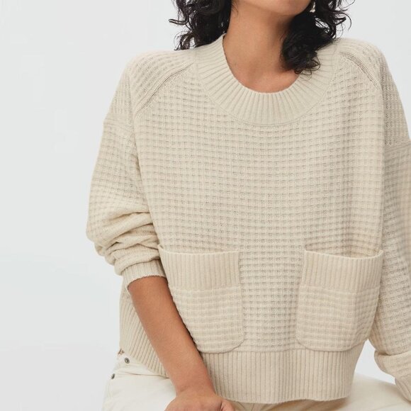Everlane Sweaters - Everlane Cashmere Cream Waffle Pocket Sweater Medium